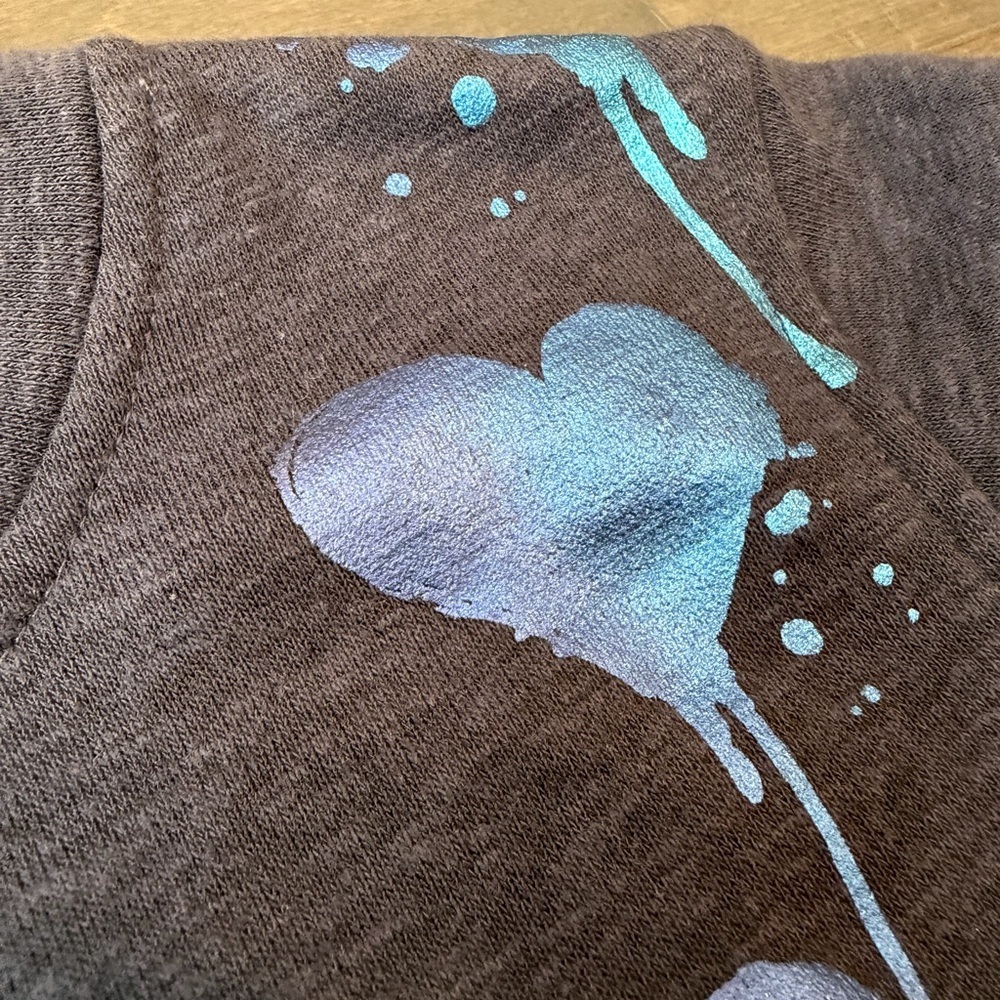 Appaman Navy Sweatshirt with Dripping Multicolor Metalic Heart Prints - Picture 4 of 12